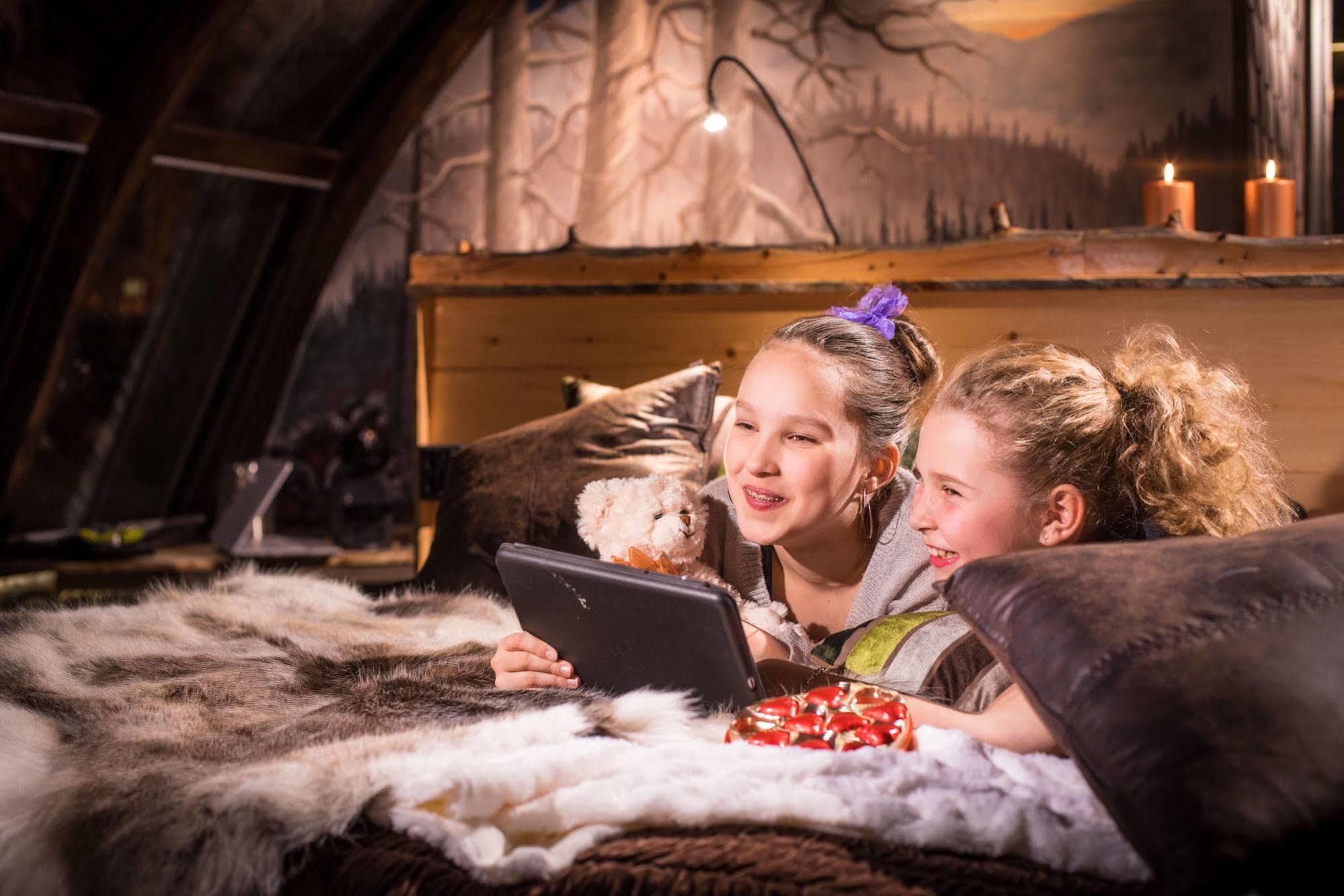 Lapland Northern Lights Ilveslinna 3* Ranua
